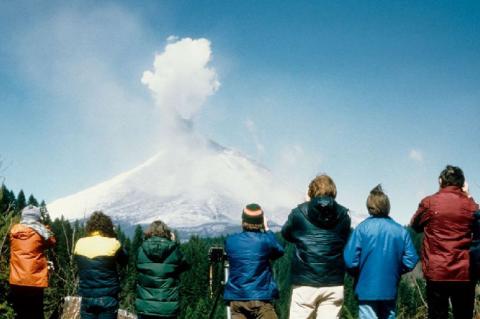 مشاهدة فيلم Surviving the Mount St Helens Disaster (2020) مترجم HD اون لاين
